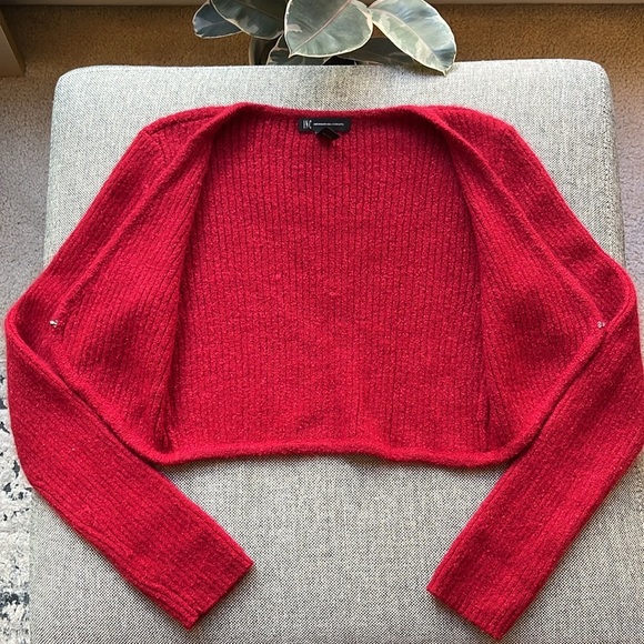 Y2K Vintage Fuzzy Cardigan with super soft red fabric, Circa 2007 - Picture 17 of 17
